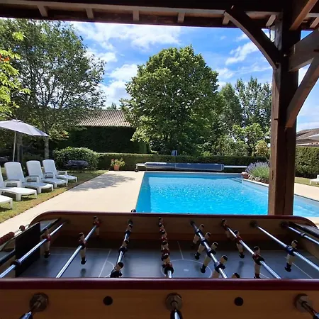 Issigeac, Confort, Piscine Chauffee