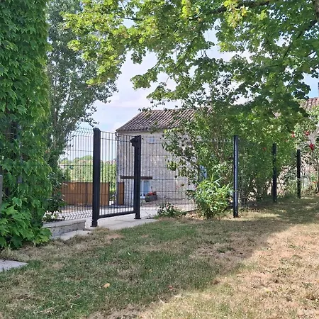 בית נופש Issigeac, Confort, Piscine Chauffee Boisse (Dordogne)
