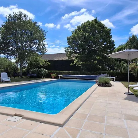 Issigeac, Confort, Piscine Chauffee